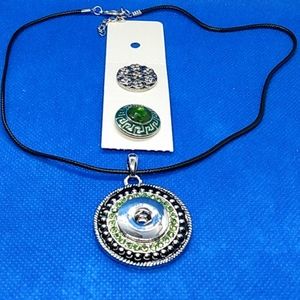 16 inch snap button necklace with 3 buttons